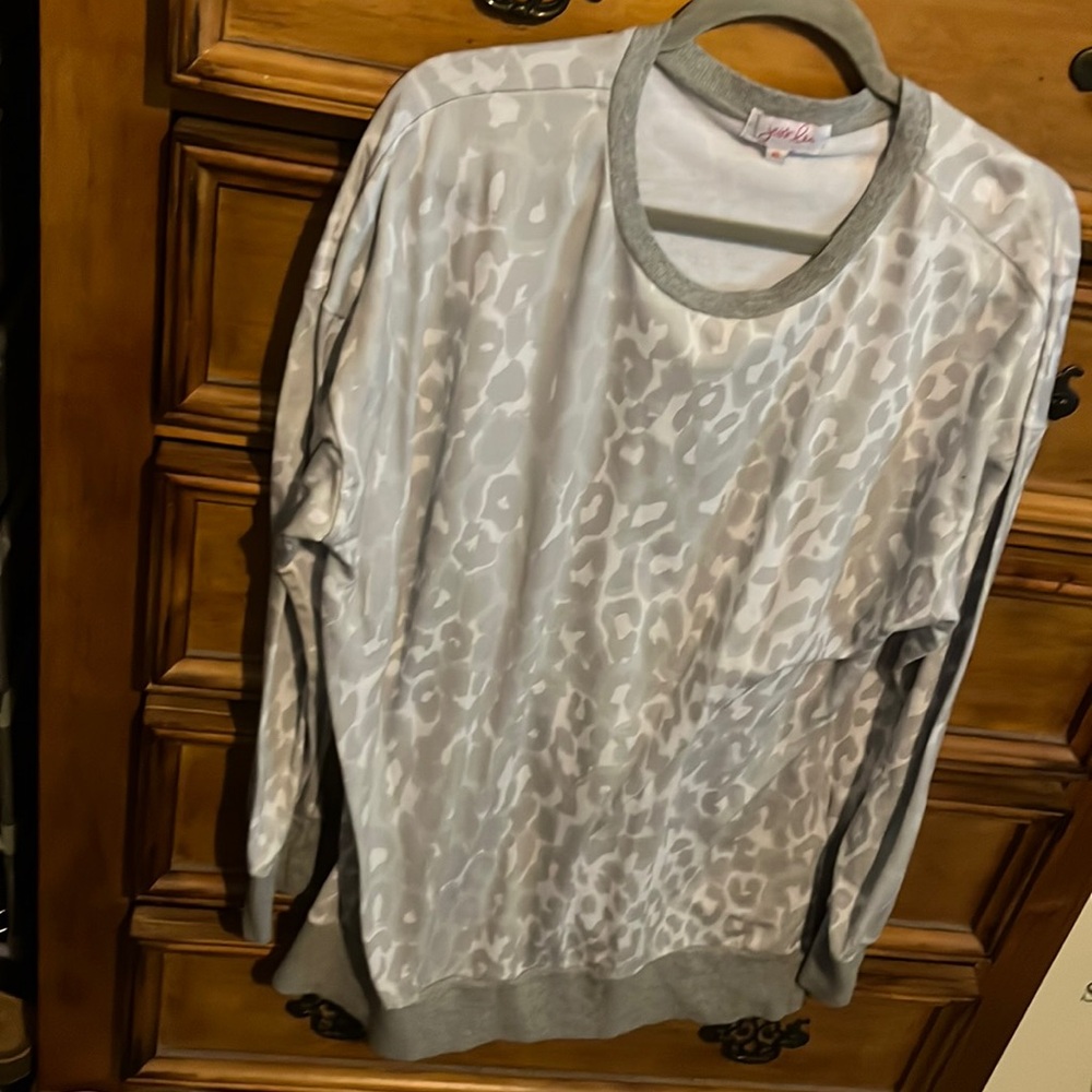 New Boutique Jess Lea XL Tunic Top